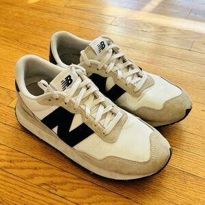 New Balance 237 Lifestyle Sneaker Size 9.5